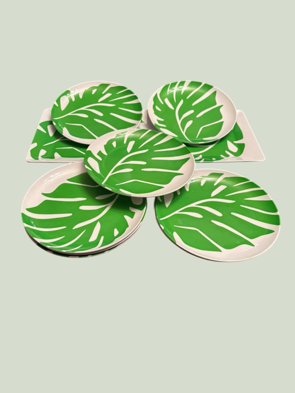 Pottery Barn Green and White Tropical Leaf Dinnerware Set